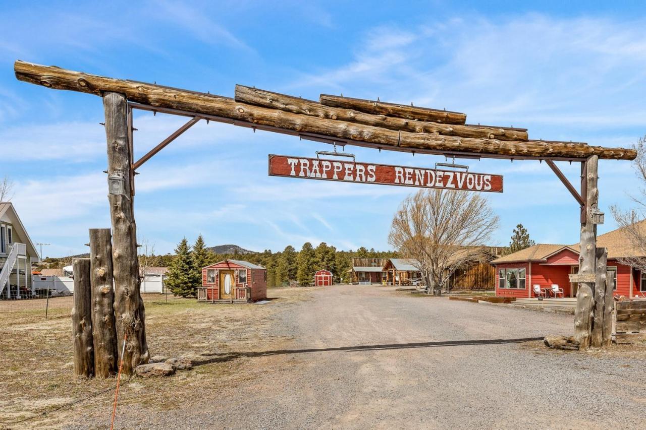 Trapper'S Rendezvous Panzió Williams Kültér fotó